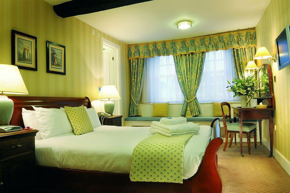 The Bear Hotel Devizes Zimmer foto